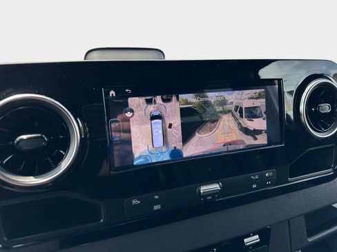 New 2025 Mercedes-Benz Sprinter 2500 image 19