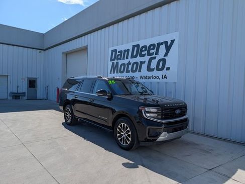 Used 2025 Ford Expedition Max Platinum AWD/4WD image 1