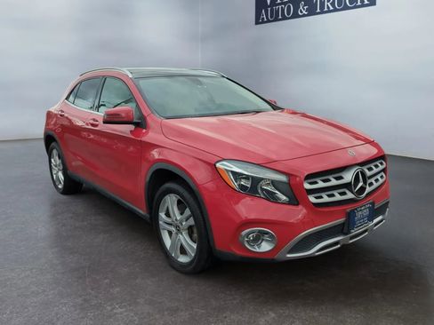 Used 2018 Mercedes-Benz GLA 250 4MATIC image 6