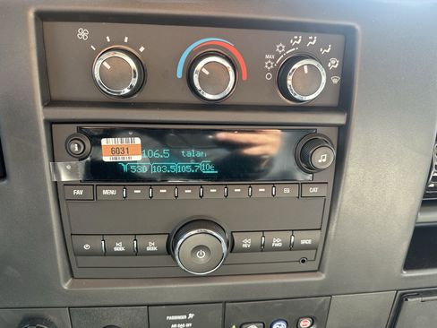 New 2025 Chevrolet Express 4500 w/ Power Convenience Package image 15