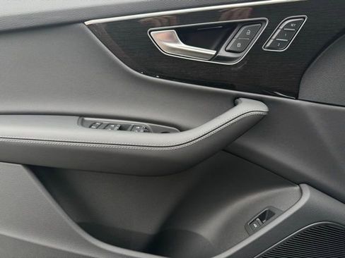 New 2026 Audi Q7 3.0T Premium Plus image 12
