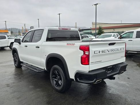 Used 2020 Chevrolet Silverado 1500 Custom Trail Boss w/ Custom Convenience Package AWD/4WD image 5