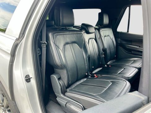 Used 2019 Ford Expedition Max Limited RWD image 29