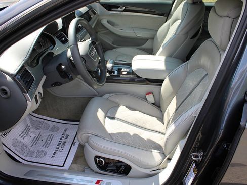 Used 2013 Audi S8 w/ Full Leather Pkg image 17