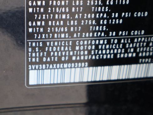 Used 2019 Volkswagen Tiguan SE image 31