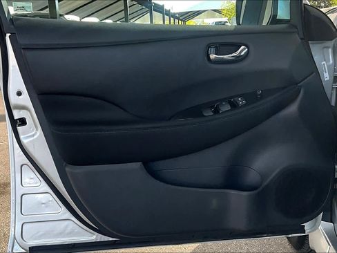 Used 2024 Nissan Leaf SV Plus image 20