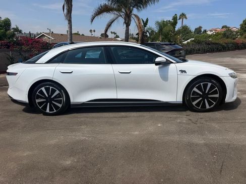 Used 2024 Lucid Air Touring AWD/4WD image 4