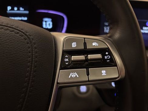 Used 2023 Kia Telluride EX image 18