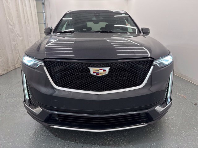 Used 2023 Cadillac XT6 Premium Luxury AWD/4WD image 4