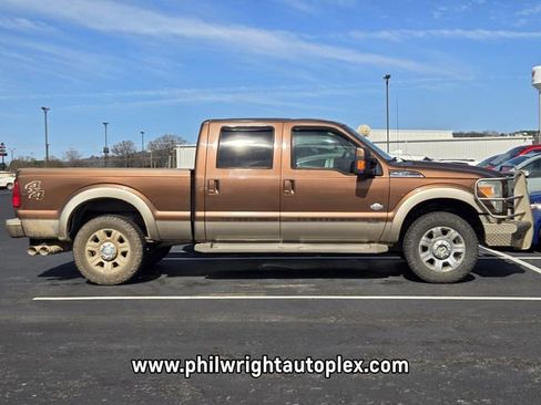 Used 2011 Ford F250 King Ranch image 2