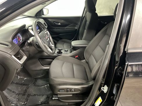 Certified 2023 GMC Terrain SLE w/ Driver Convenience Package AWD/4WD image 13
