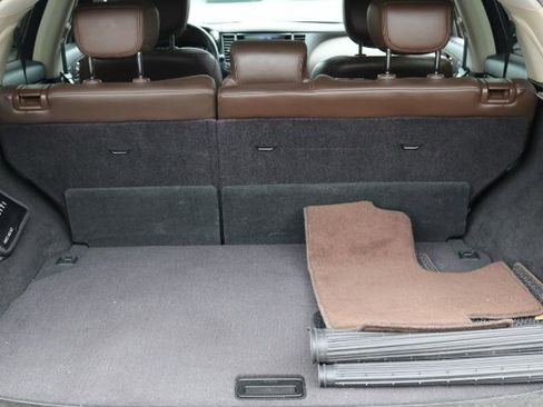 Used 2011 INFINITI FX35 AWD w/ Premium Pkg image 19