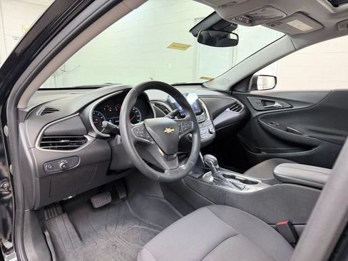 Used 2025 Chevrolet Malibu LT w/ Midnight Edition FWD image 14