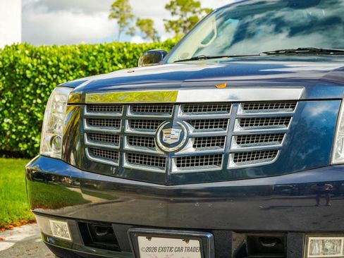 Used 2009 Cadillac Escalade AWD image 80