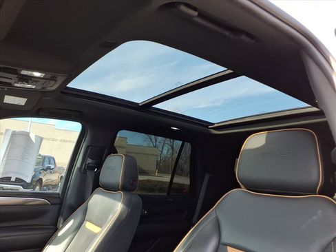 Used 2021 GMC Yukon AT4 image 24