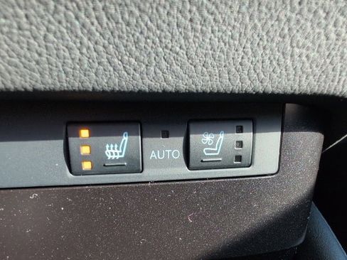 New 2025 Lexus ES 350 350 image 22