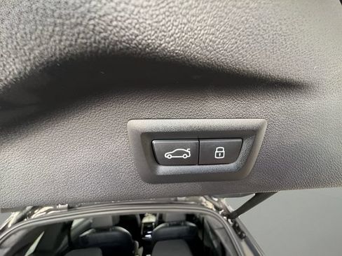 Used 2026 BMW X7 xDrive40i w/ M Sport Package AWD/4WD image 30