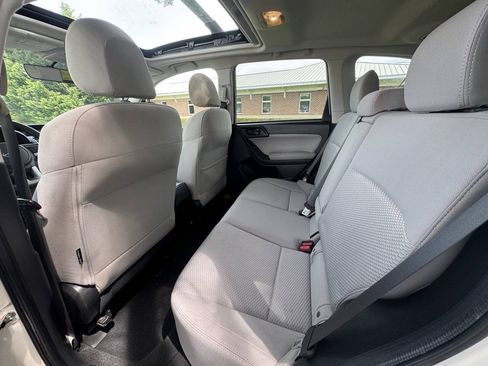 Used 2017 Subaru Forester 2.5i Premium w/ All-Weather Package AWD/4WD image 14