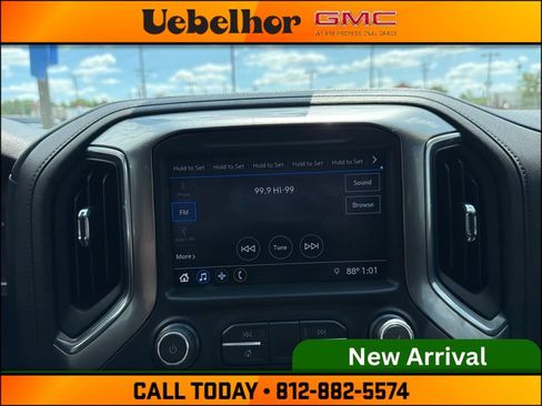 Used 2019 Chevrolet Silverado 1500 LT w/ All-Star Edition AWD/4WD image 28