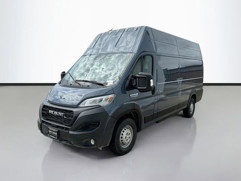 Used 2024 RAM ProMaster 3500 FWD image 3