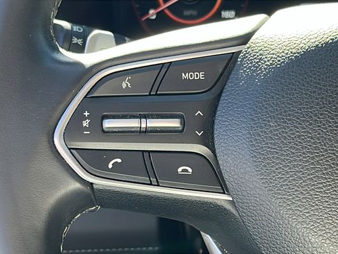 Used 2023 Hyundai Santa Fe SEL w/ Premium Package image 16