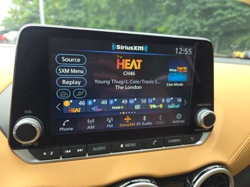 Certified 2025 Nissan Sentra SV w/ SV Premium Package FWD image 19