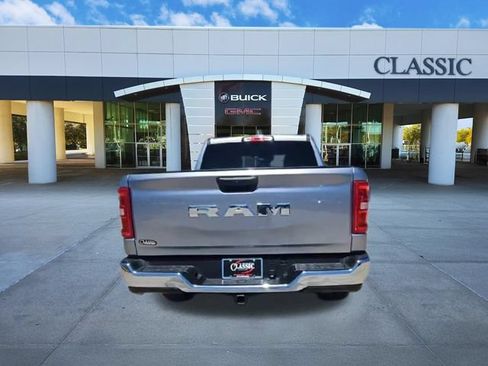 Used 2025 RAM 1500 Big Horn AWD/4WD image 7