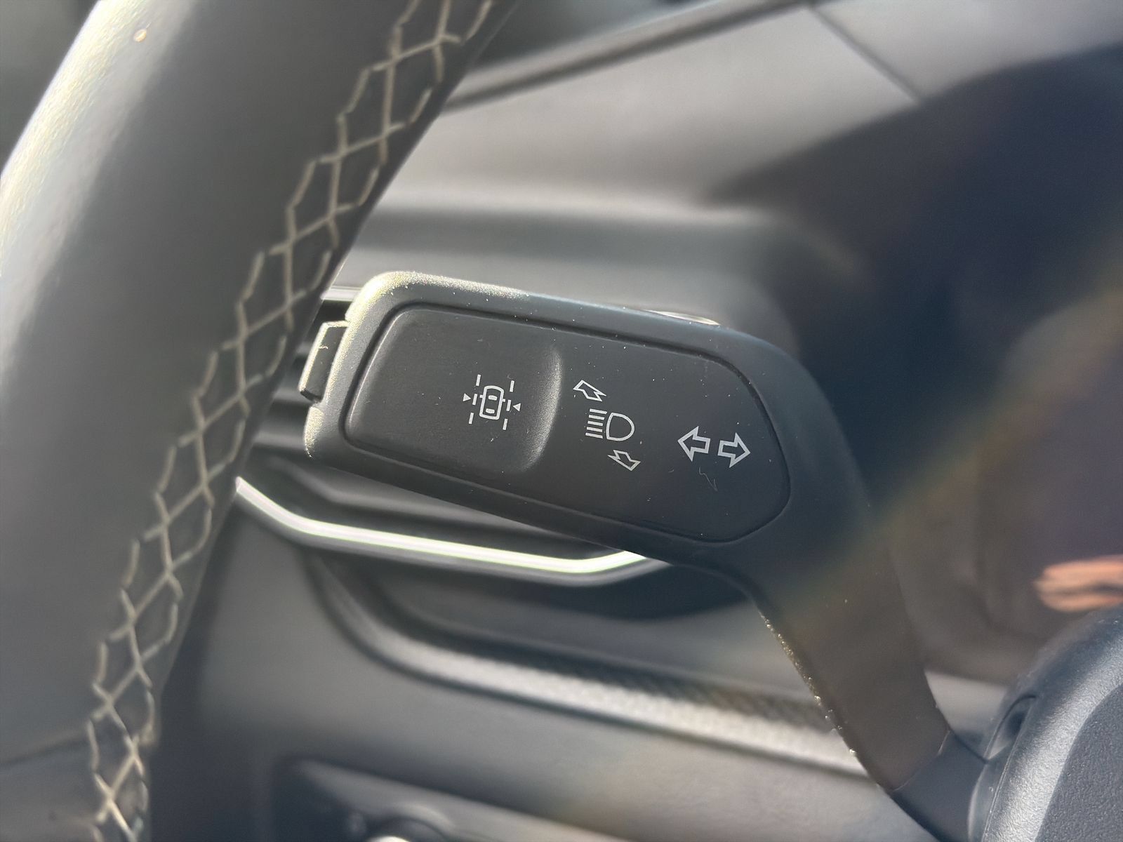 Certified 2024 Ford Explorer ST w/ Equipment Group 401A AWD/4WD image 37