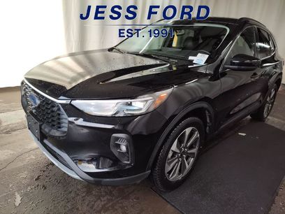 Used 2025 Ford Escape Platinum