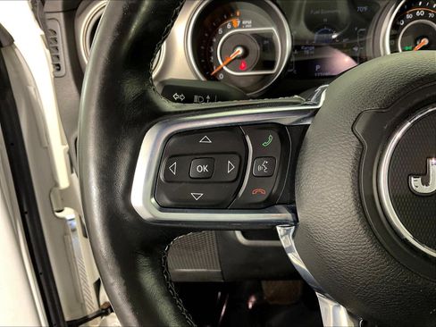 Used 2020 Jeep Gladiator Sport w/ Quick Order Package 24S AWD/4WD image 12