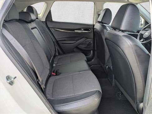 Used 2021 Kia Seltos S image 18