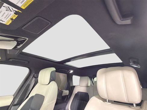 Certified 2022 Land Rover Range Rover Sport HST AWD/4WD image 23