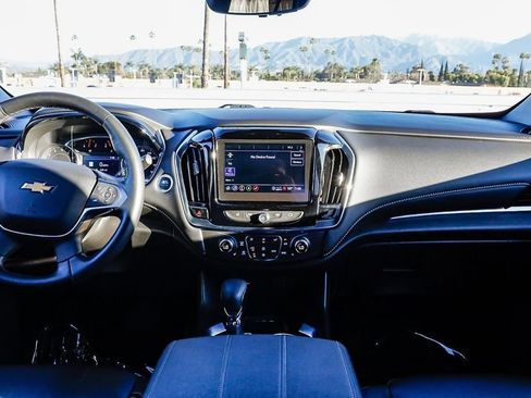 Used 2023 Chevrolet Traverse LT w/ LT Premium Package image 15