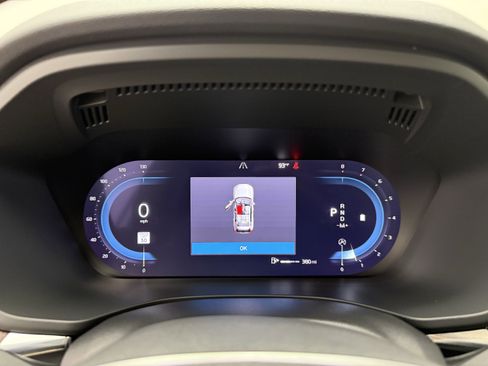 Used 2023 Volvo XC60 B5 Plus w/ Climate Package image 18