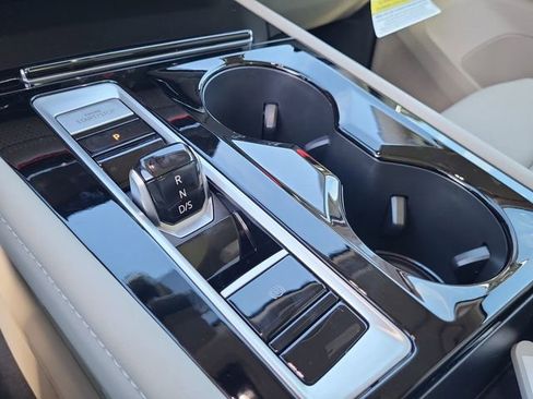 New 2026 Volkswagen Atlas SEL Premium R-Line AWD/4WD image 24