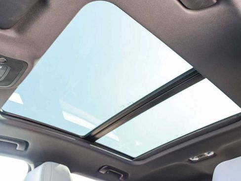 Used 2025 Audi Q3 2.0T Premium w/ Convenience Package image 37