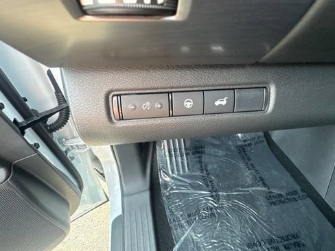 Used 2026 Nissan Pathfinder Rock Creek AWD/4WD image 21