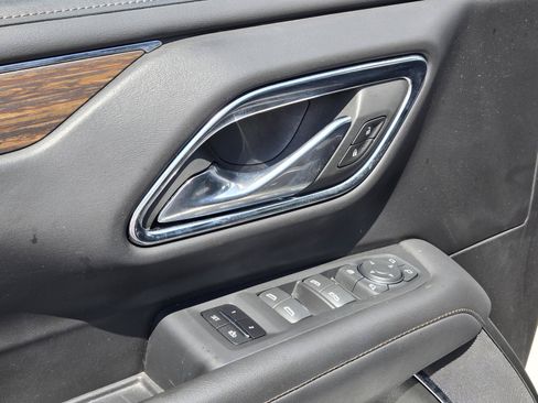 Used 2023 Chevrolet Tahoe High Country AWD/4WD image 14