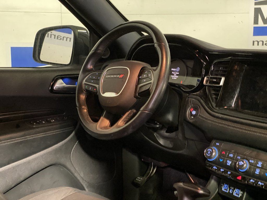 Used 2022 Dodge Durango SXT w/ Blacktop Package RWD image 10