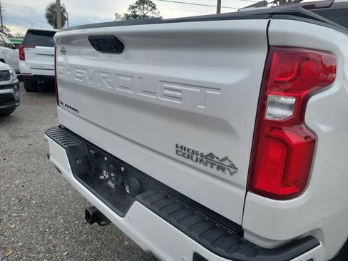 Certified 2025 Chevrolet Silverado 1500 High Country w/ High Country Premium Package image 9