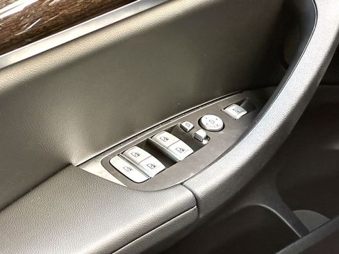 Certified 2025 BMW X4 xDrive30i image 29