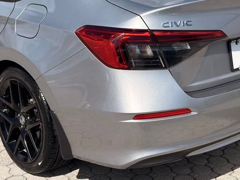 Used 2024 Honda Civic Sport image 15
