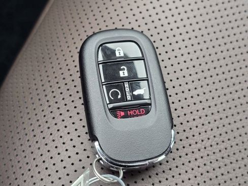 New 2026 Honda Pilot Elite image 32