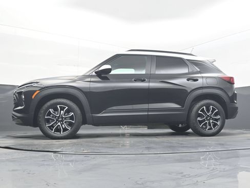 Used 2026 Chevrolet TrailBlazer ACTIV w/ Convenience Package AWD/4WD image 30