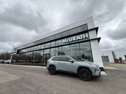 Used 2020 Toyota RAV4 XLE w/ Convenience Package