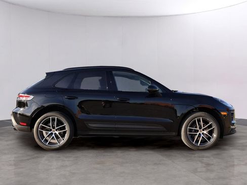 Certified 2026 Porsche Macan image 9