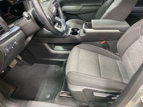 Used 2025 GMC Terrain Elevation image 26