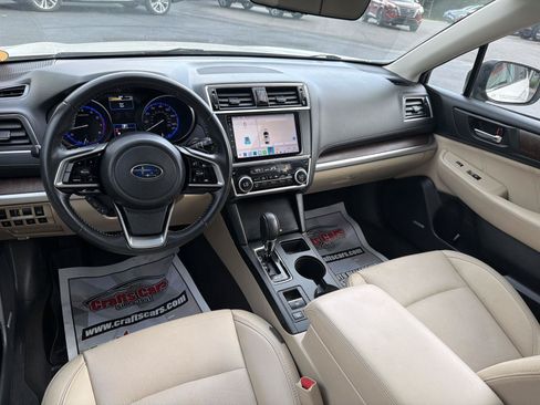 Used 2018 Subaru Outback 2.5i Limited AWD/4WD image 12