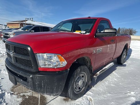 Used 2018 RAM 2500 Tradesman image 3