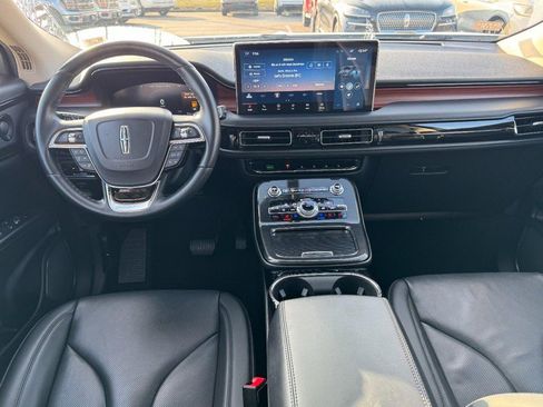 Certified 2023 Lincoln Nautilus Reserve w/ Equipment Group 201A image 9